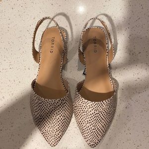 Torrid Flats, size 11